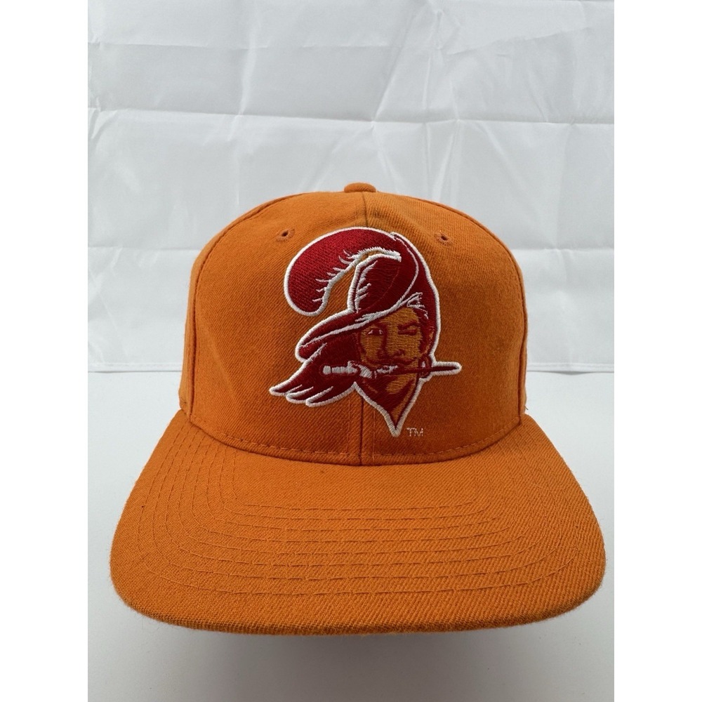 Vintage 90s Tampa Bay Buccaneers Reebok Pro Line Creamsicle NFL Snapback Hat USA